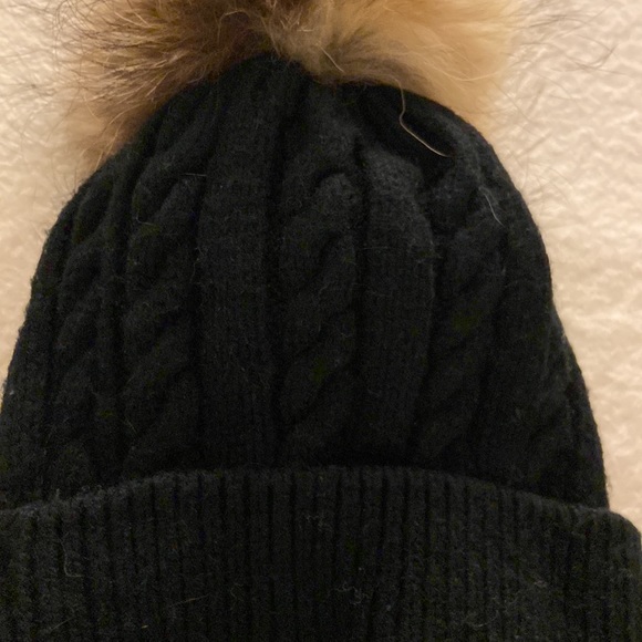 Warm hat,real raccoon Pom Pom,new - Picture 2 of 5